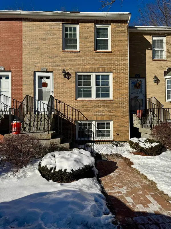 103 Derryfield Court, Manchester, NH 03104