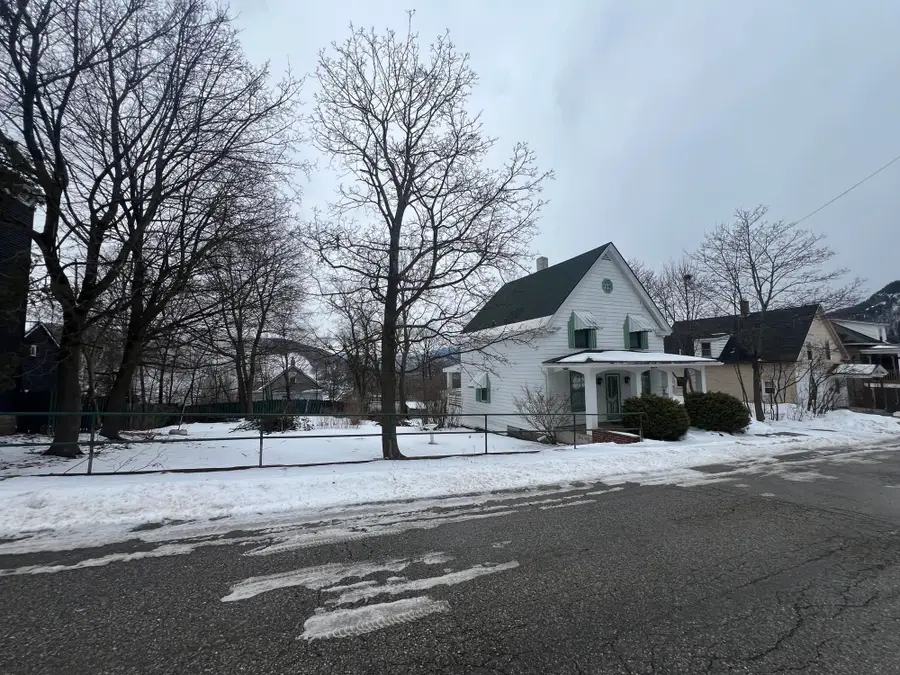 86 Elm Street, Berlin, NH 03570 - Image #3