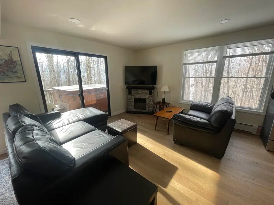 303 Winding Way, Killington, VT 05751 - Image #3