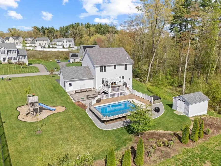 37 Manter Mill Road, Londonderry, NH 03053 - Image #2