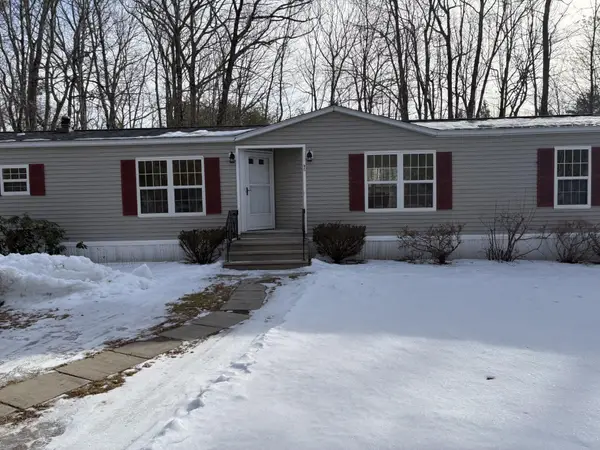 7 Kenyann Drive, Wolfeboro, NH 03894