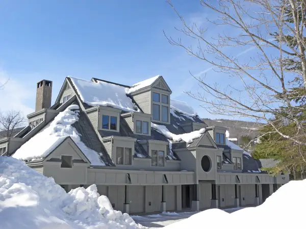 56 Ledgewood Road #C3/C4 Garage, Ludlow, VT 05149