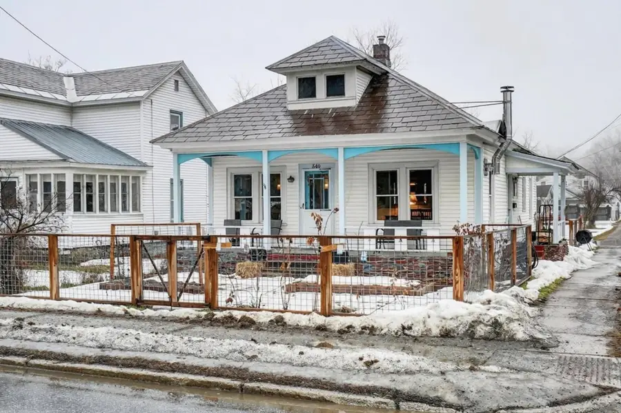 340 York Street, Poultney, VT 05764 - Image #2