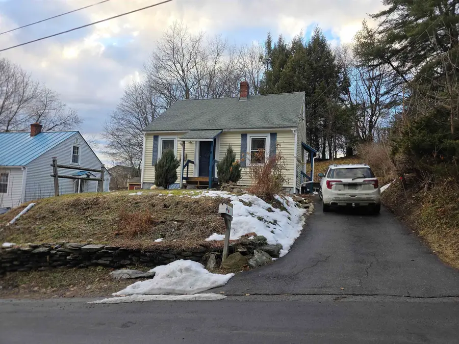 6 Curtis Street, Springfield, VT 05156 - Image #2