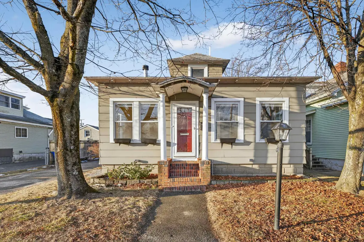 7 Pinard Street, Goffstown, NH 03045 - Image #1