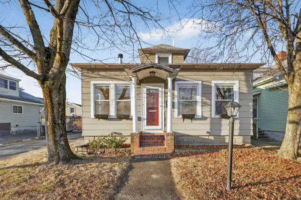 7 Pinard Street, Goffstown, NH 03045