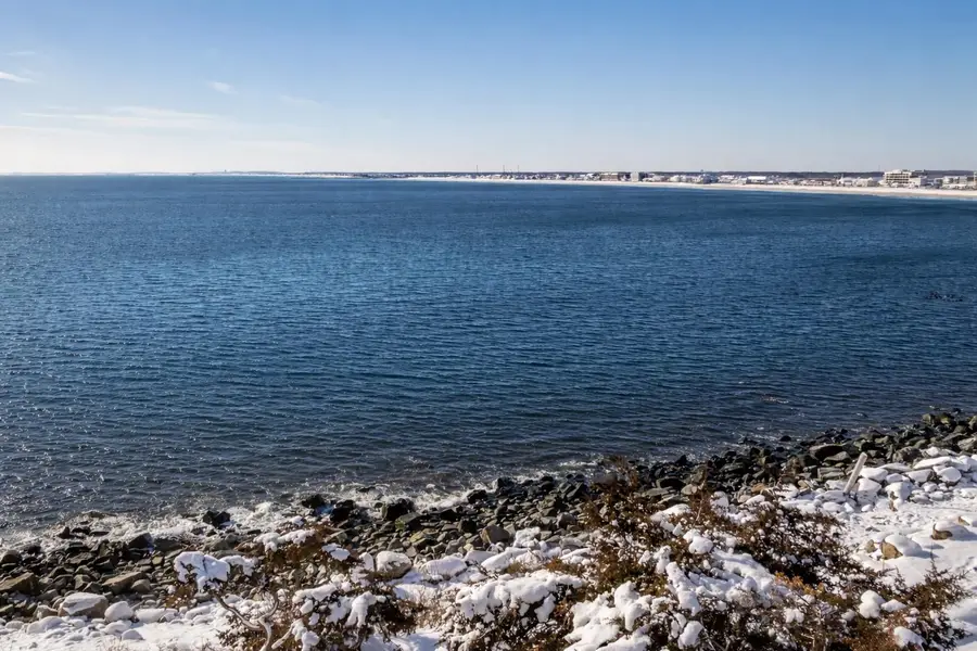 11 Great Boars Head Avenue, Hampton, NH 03842 - Image #3