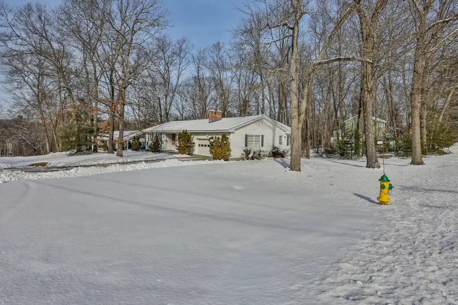 8 Prince Drive, Hudson, NH 03051 - Image #3