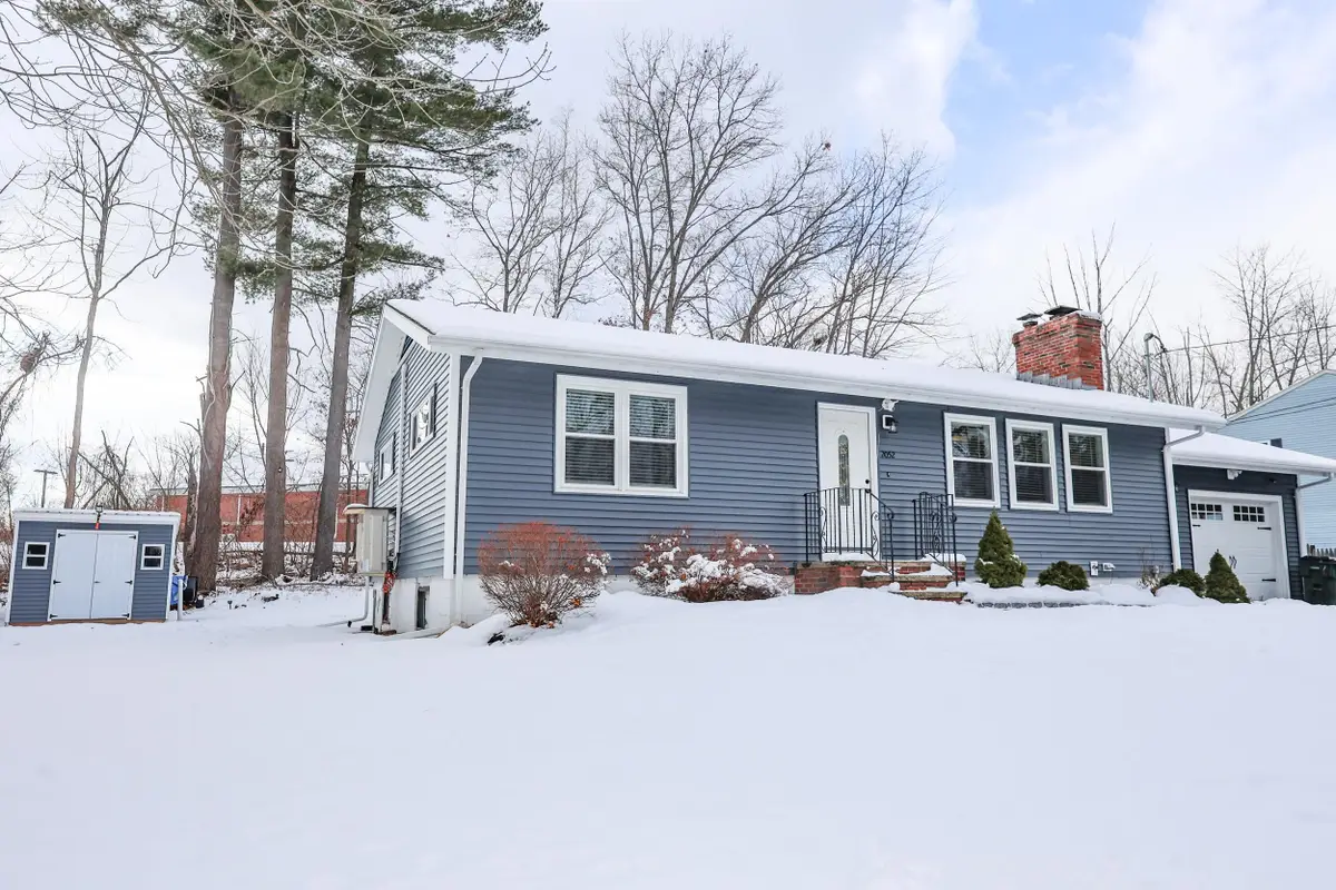 2052 Lake Shore Road, Manchester, NH 03109 - Image #1