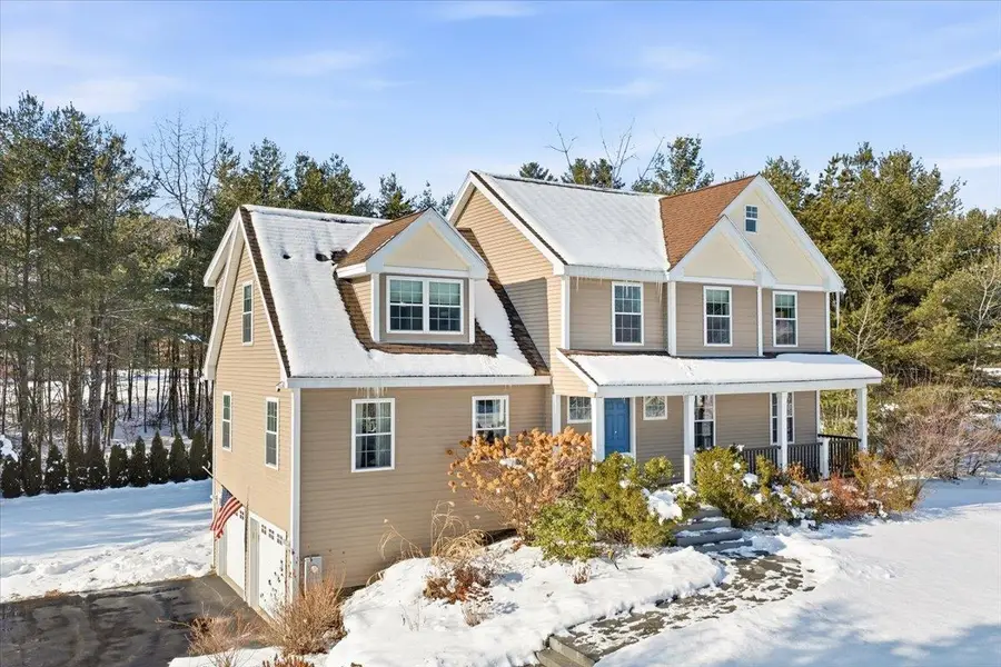 10 Berlang Road, Londonderry, NH 03053 - Image #2
