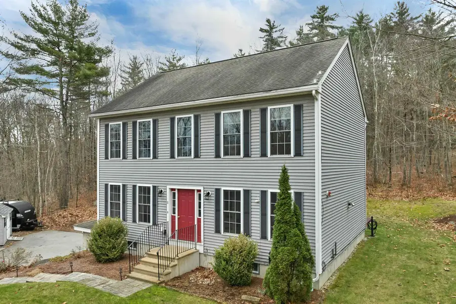 31 Canterbury Crossing, Northfield, NH 03276 - Image #2