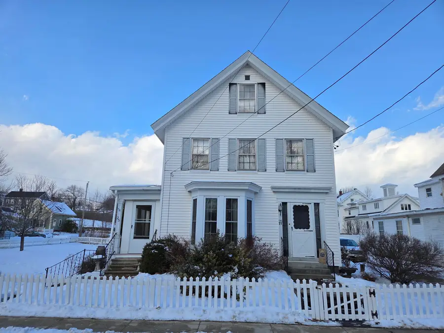 25 Pleasant Street, Farmington, NH 03835 - Image #3