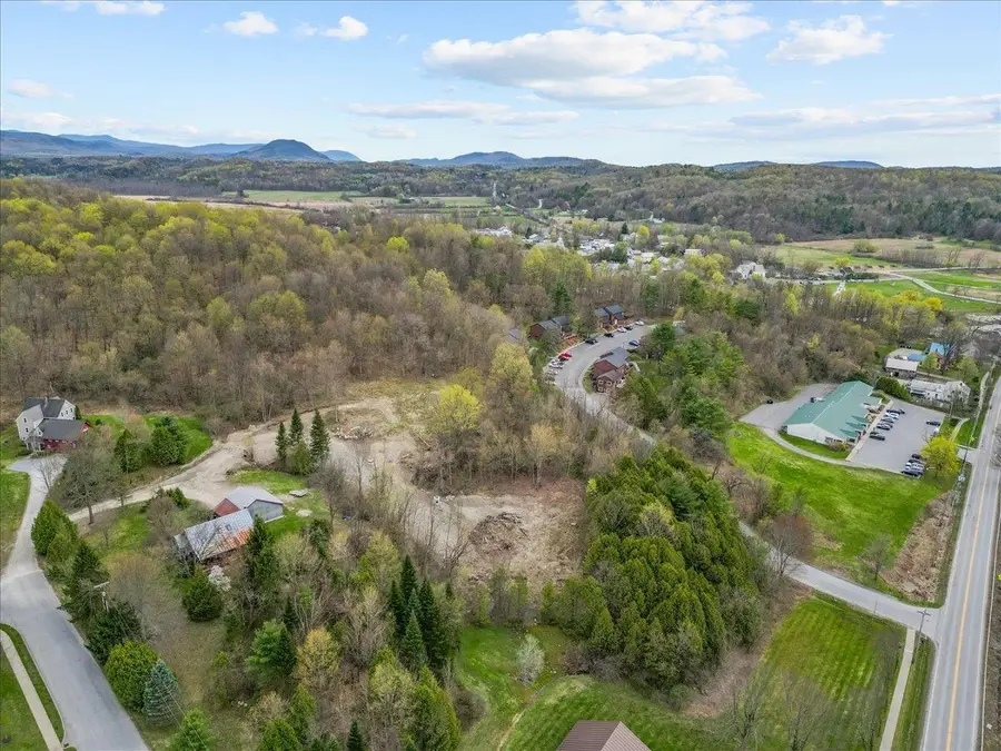108 Thorn Bush Road #3, Hinesburg, VT 05461 - #2