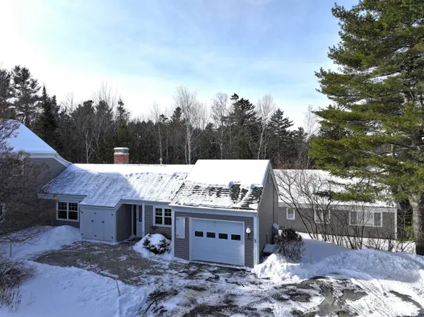 143 Hilltop Place, New London, NH 03257