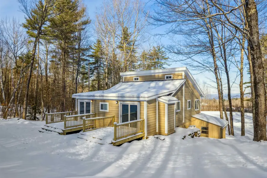 3993 Royalton Hill Road, Royalton, VT 05068 - Image #2