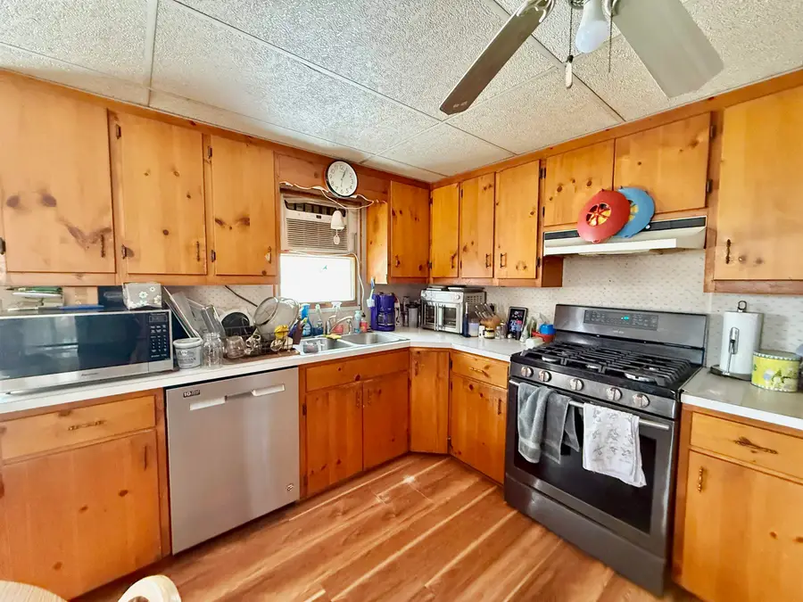 1876 Popple Dungeon Road, Chester, VT 05143 - Image #3