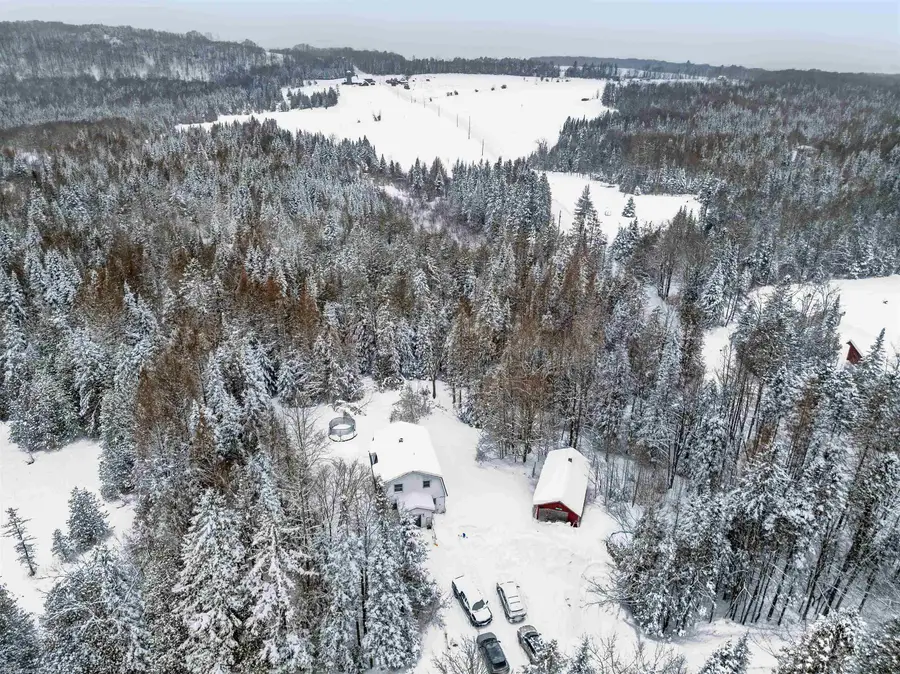 46 Dutton Road, Hardwick, VT 05843 - Image #3