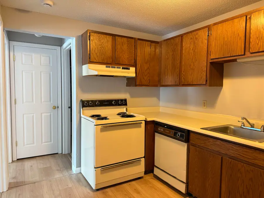 20 Wolf Road #57C, Lebanon, NH 03766 - Image #3