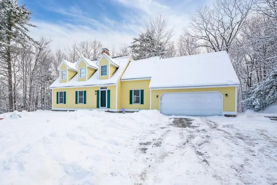 49 Oak Ridge Road, Weare, NH 03281 - Image #2
