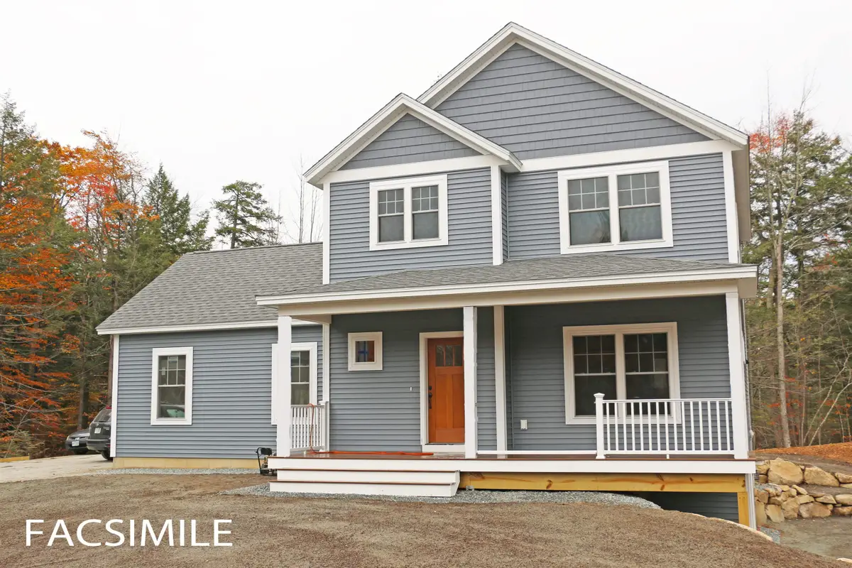 426 Dawn Court #22, Pembroke, NH 03275 - Image #1