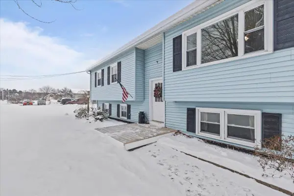 154 Lake Road, Milton, VT 05446