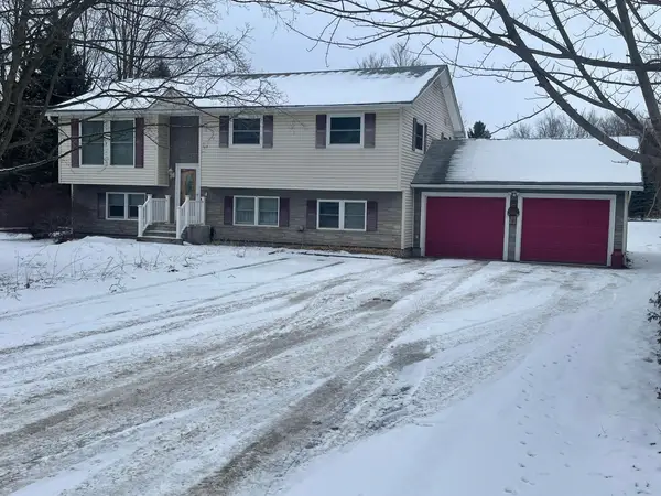 1085 Lamkin Street, Highgate, VT 05459