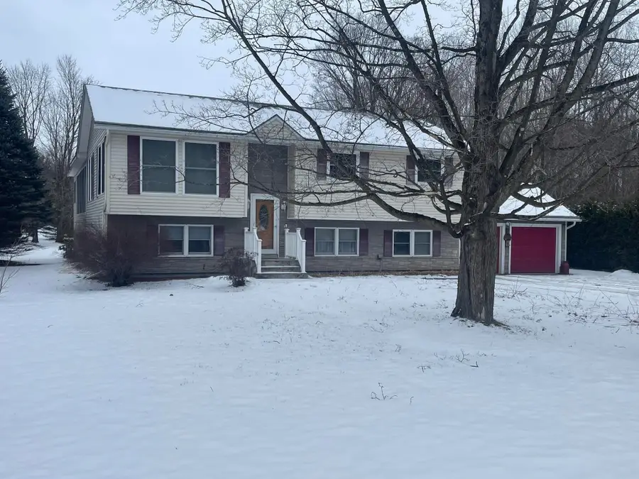 1085 Lamkin Street, Highgate, VT 05459 - Image #2