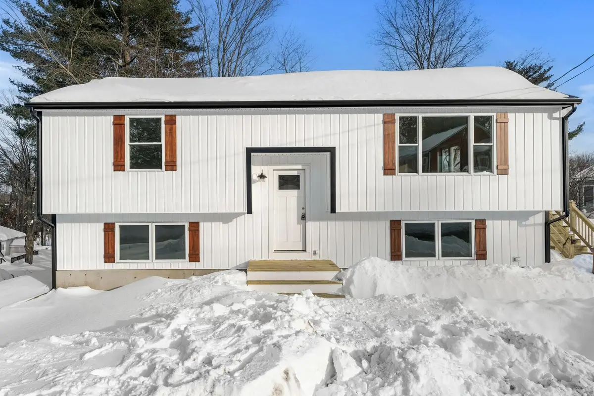 40 Hillside Avenue, Derry, NH 03038 - Image #1