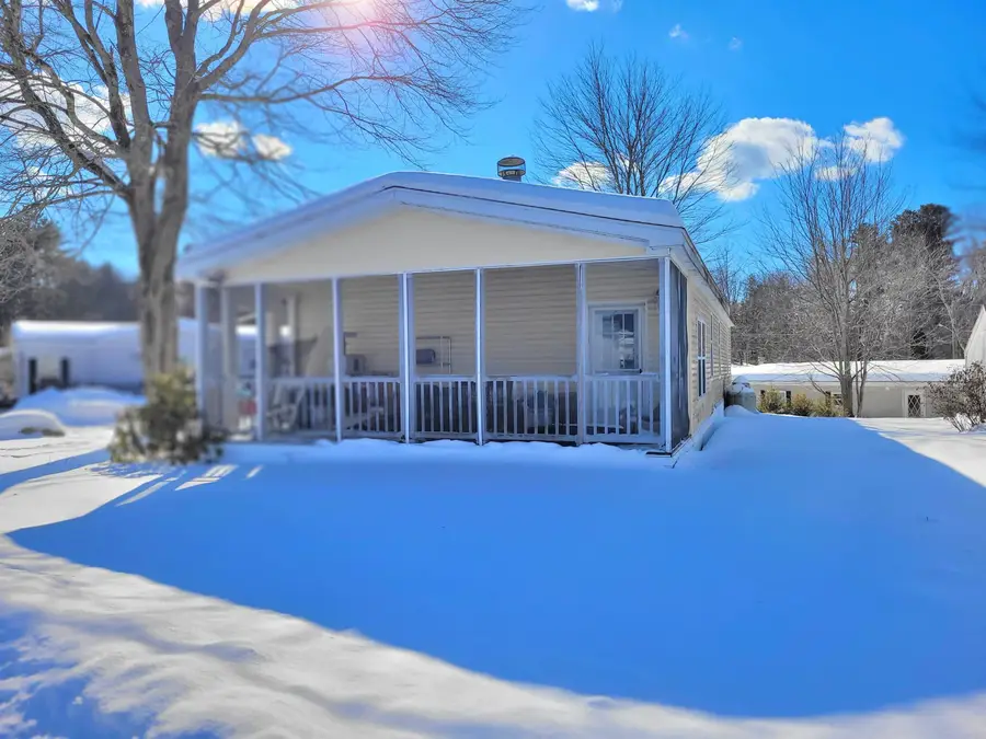 2 Darlene Lane, Litchfield, NH 03052 - Image #2