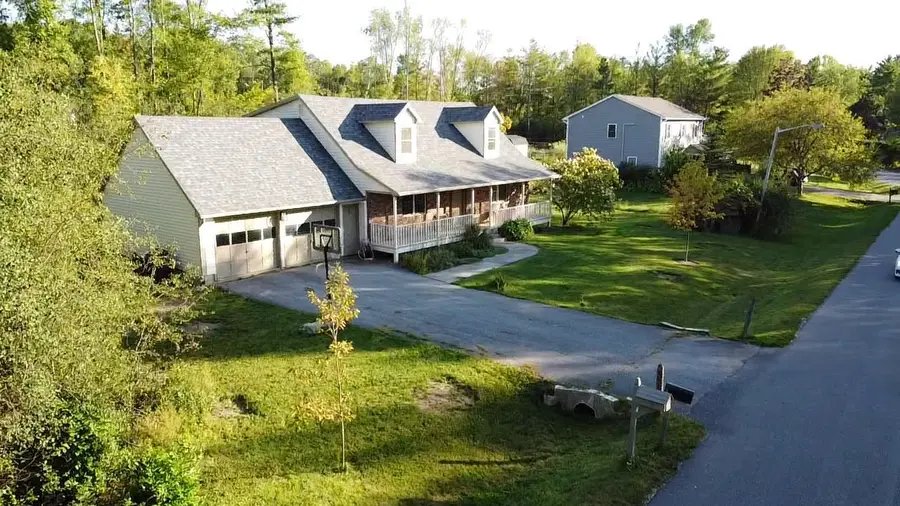 33 Clearwater Circle, Shelburne, VT 05482 - Image #3