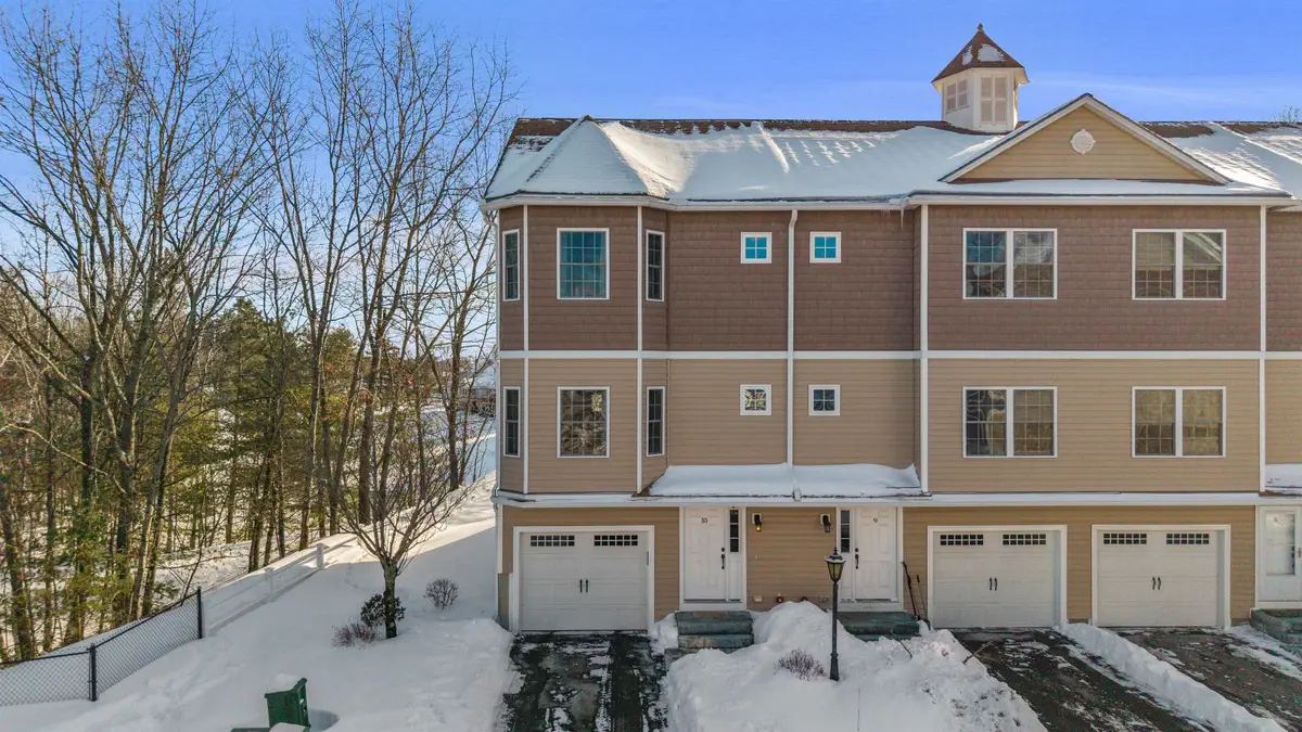 81 N High Street #10, Derry, NH 03038 - Image #1
