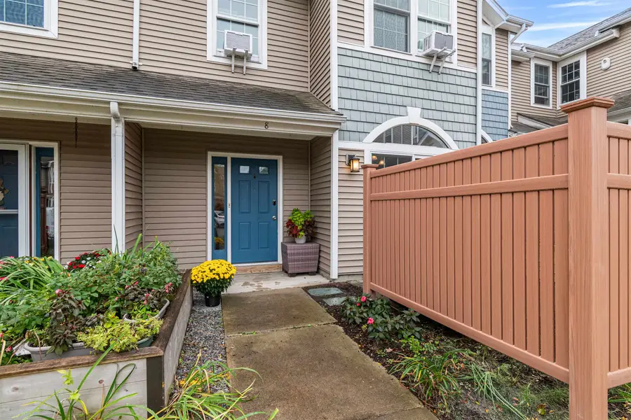 602 north Avenue #8, Burlington, VT 05408 - Image #3