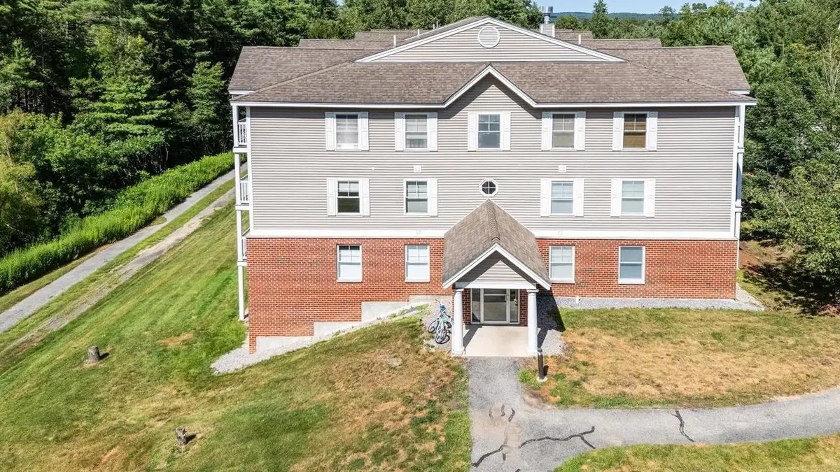 59 Ponemah Hill Road #1-201, Milford, NH 03055 - Image #1
