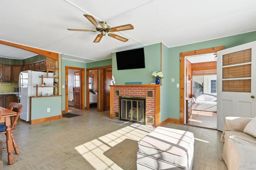3 Tyngsboro Street, Seabrook, NH 03874 - Image #3