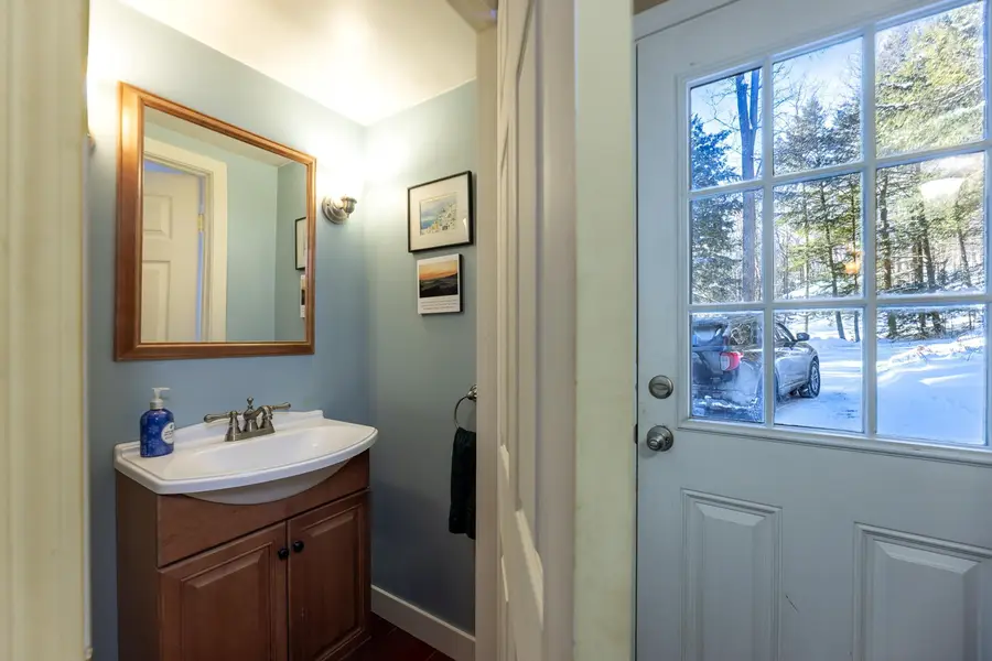 107 Jay Hill Road, Hartford, VT 05059 - Image #2