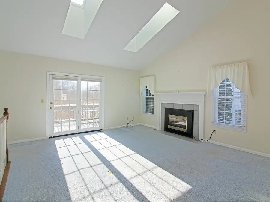 11 Walnut Lane, Essex Junction, VT 05452 - Image #3