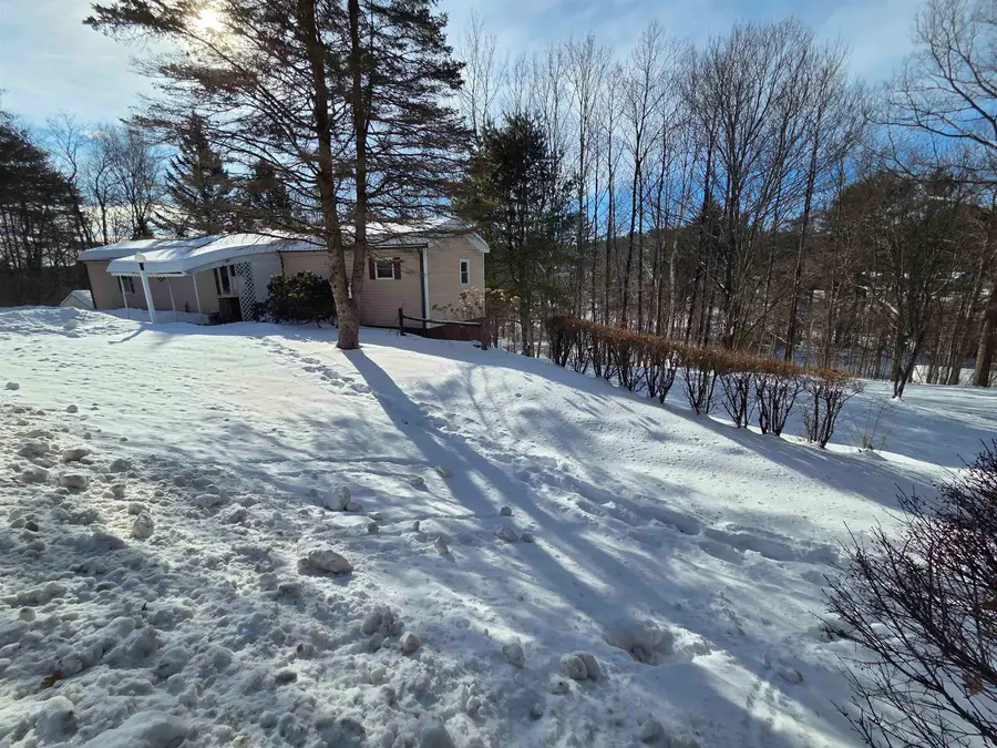 26 Lynwood Drive, Brattleboro, VT 05301 - Image #2