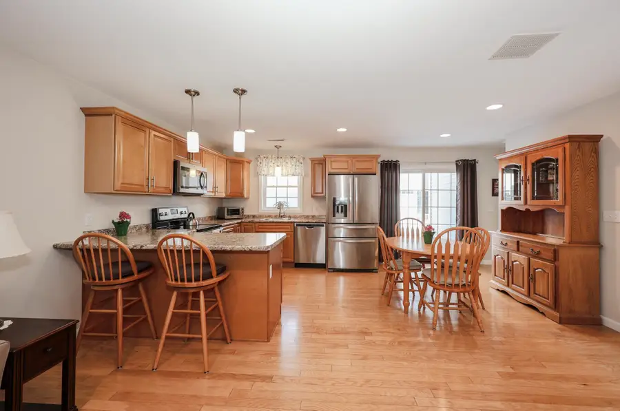 20 Bruins Lane, Raymond, NH 03077 - Image #3