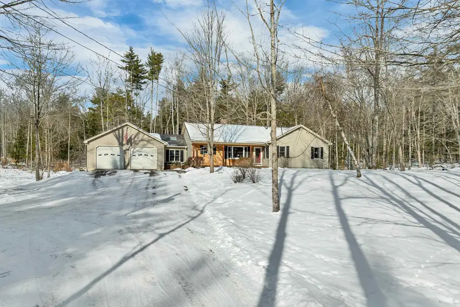 92 Milton Road, Farmington, NH 03835 - Image #3