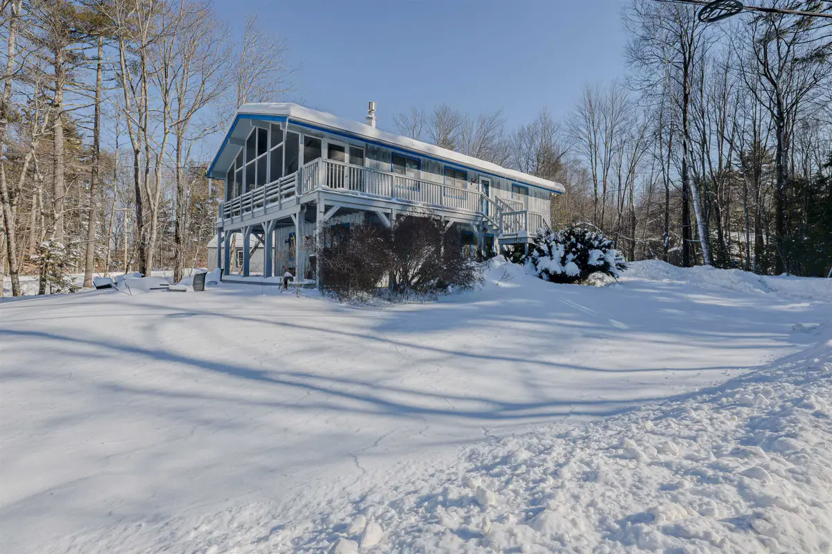 4 N. Shore Drive, Center Barnstead, NH 03225 - Image #1