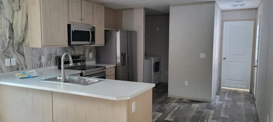 65 Second Street #17, Saint Johnsbury, VT 05819 - Image #3