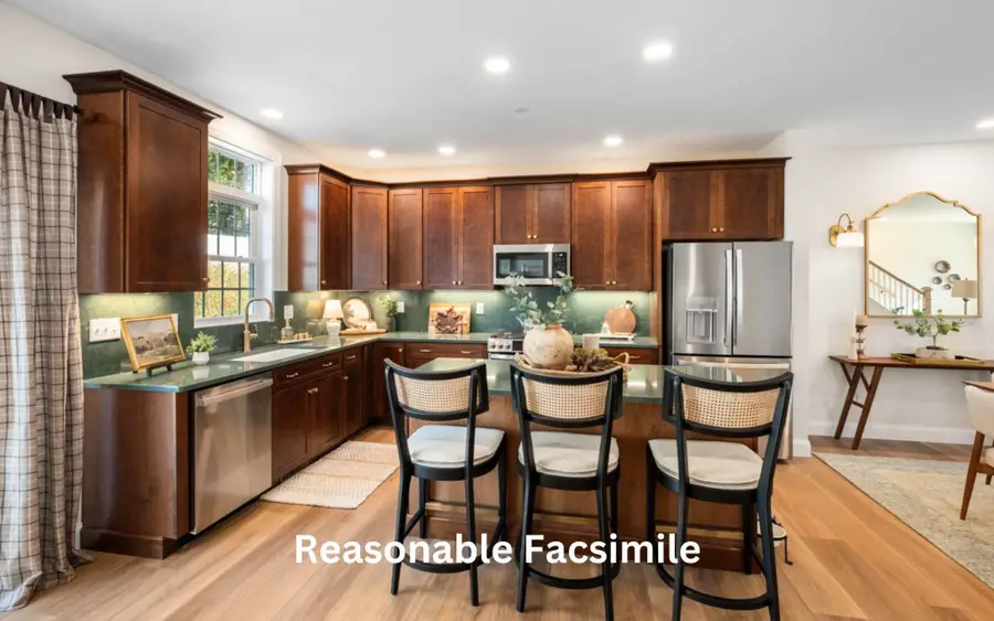 4D Dearborn Circle, Goffstown, NH 03045 - Image #2