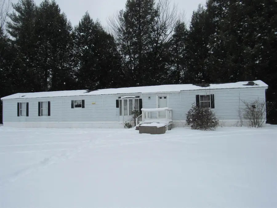 480 Hoague Drive, Highgate, VT 05459 - Image #2