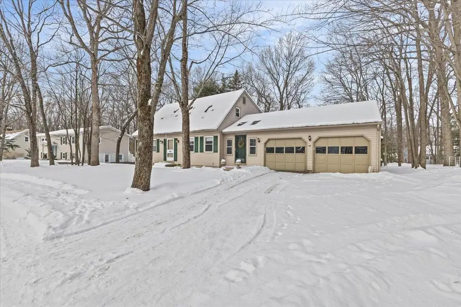 199 Oak Circle, Colchester, VT 05446 - Image #3