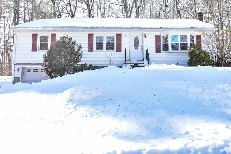 7 Birch Lane, Atkinson, NH 03811 - Image #2