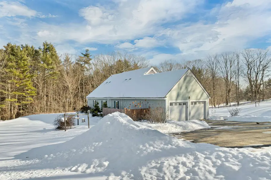 93 Perley Road, Francestown, NH 03043 - Image #3