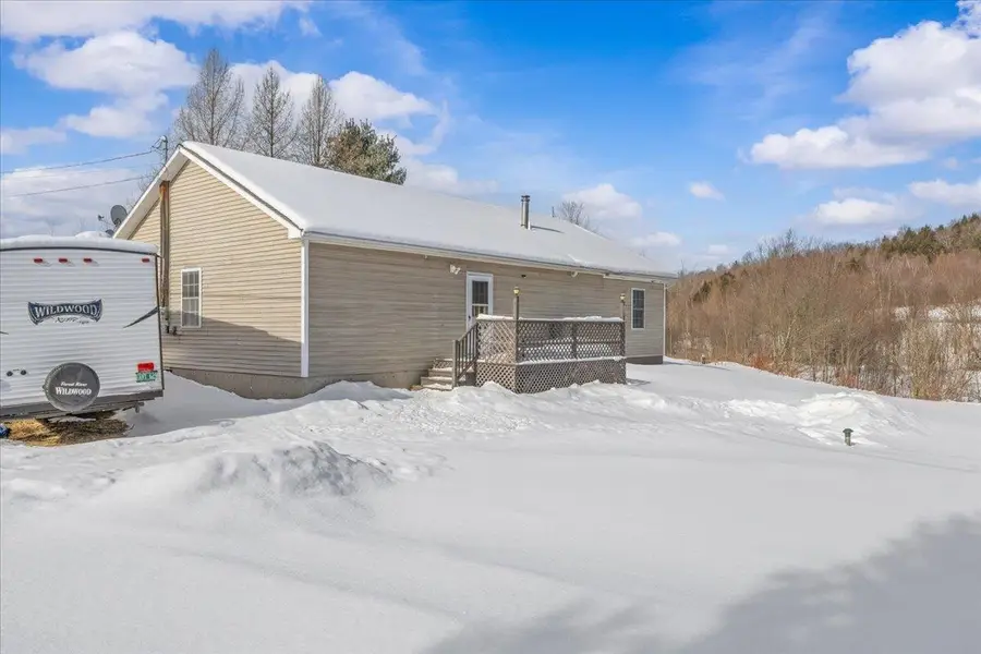 9 outback Road #4, Fairfax, VT 05454 - Image #3