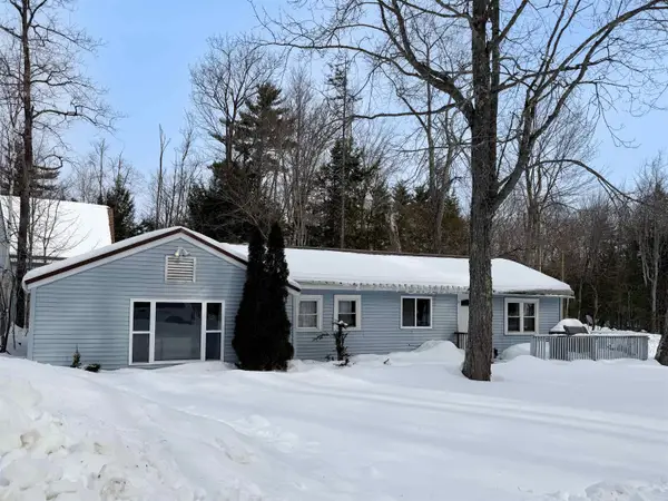 31 Pine Road, Middleton, NH 03887