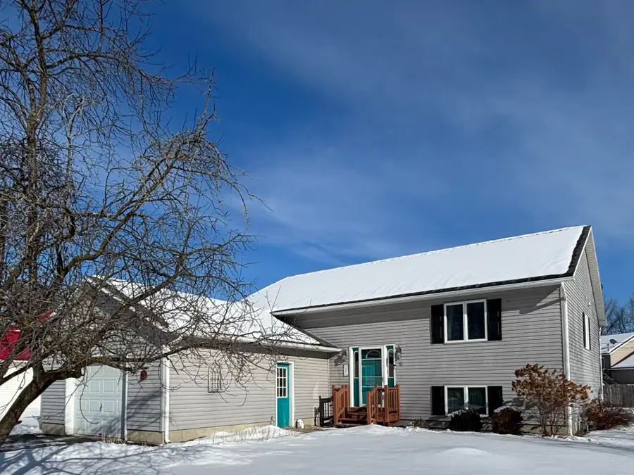 9 Andy Avenue, Swanton, VT 05488 - Image #3