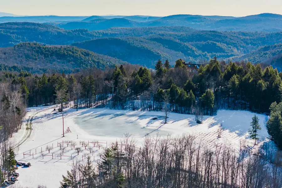 557 Trager Road, Jamaica, VT 05343 - Image #3